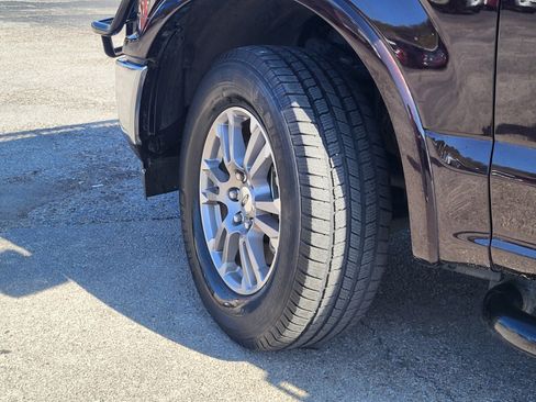 Certified 2019 Ford F150 Lariat w/ Trailer Tow Package image 34