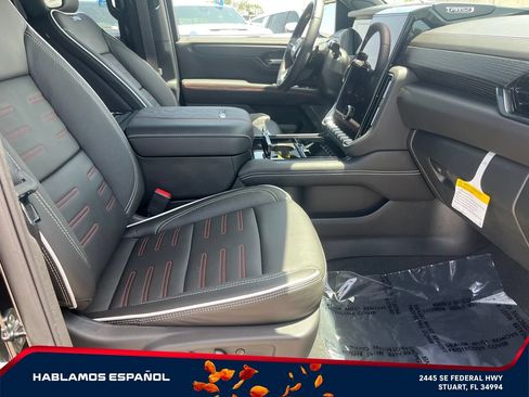New 2026 GMC Yukon XL AT4 Ultimate AWD/4WD image 21