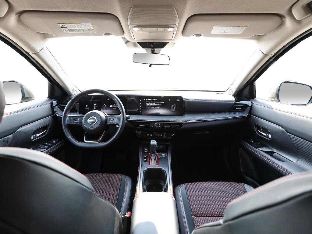 Used 2025 Nissan Kicks SR FWD image 23