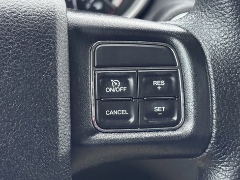 Used 2017 Dodge Journey SE image 9