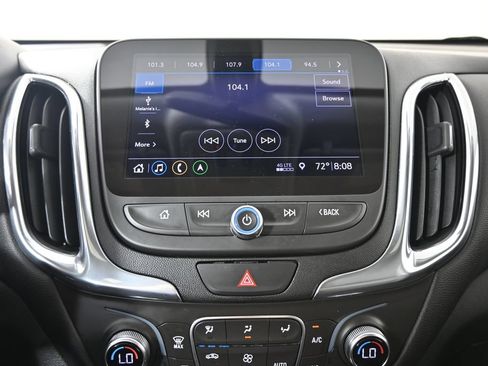 Used 2019 Chevrolet Equinox LT w/ Sun & Navigation Package AWD/4WD image 27