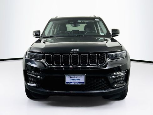 Used 2023 Jeep Grand Cherokee Limited AWD/4WD image 2