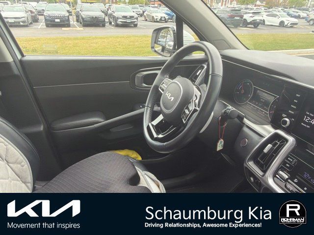 Used 2023 Kia Sorento EX AWD/4WD image 8