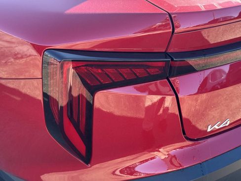 New 2025 Kia K4 EX FWD image 11