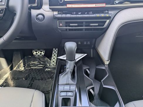New 2026 Toyota Camry SE FWD image 16