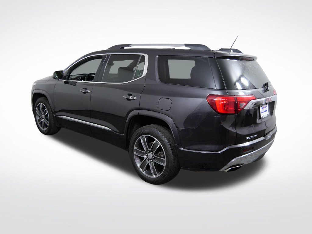 Used 2018 GMC Acadia Denali w/ Technology Package AWD/4WD image 6