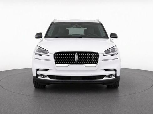 Used 2024 Lincoln Aviator Reserve w/ Equipment Group 201A AWD/4WD image 4