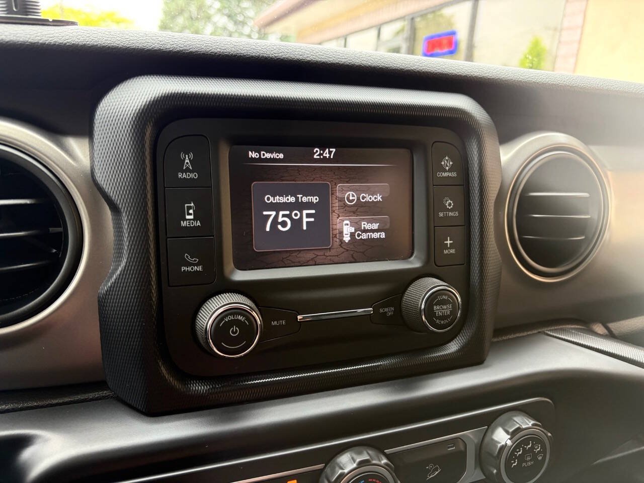 Used 2020 Jeep Wrangler Unlimited Sport S AWD/4WD image 20