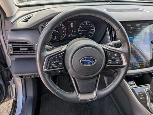 Used 2025 Subaru Outback Premium image 22