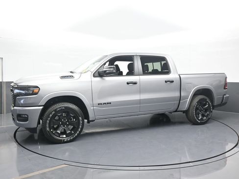 Used 2025 RAM 1500 Lone Star image 2
