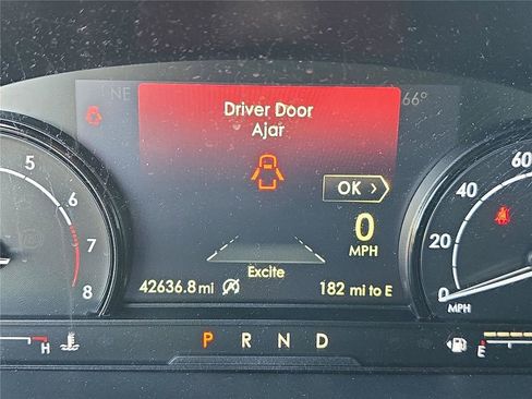 Used 2022 Lincoln Corsair FWD w/ Equipment Group 101A image 25