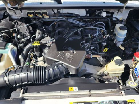 Used 2009 Ford Ranger XLT image 16