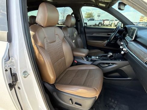 Used 2022 Kia Telluride SX w/ SX Prestige Package image 31