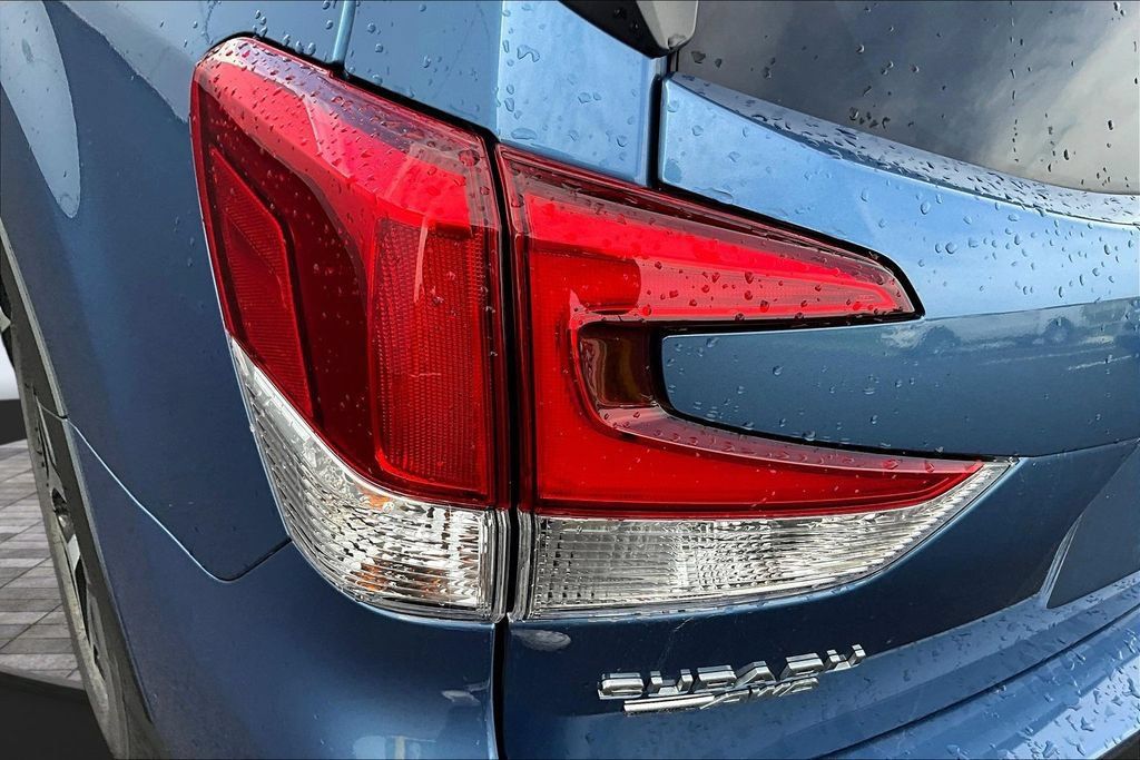 Used 2023 Subaru Forester Premium AWD/4WD image 23