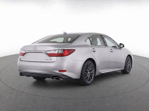 Used 2018 Lexus ES 350 w/ Premier Package FWD image 3