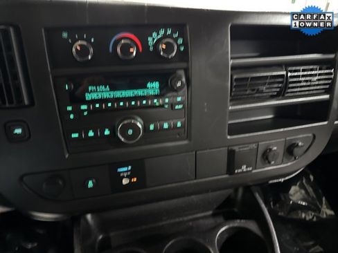 Used 2015 Chevrolet Express 2500 Work Van image 12