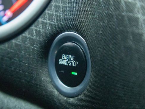 Used 2023 Chevrolet Malibu LT image 11