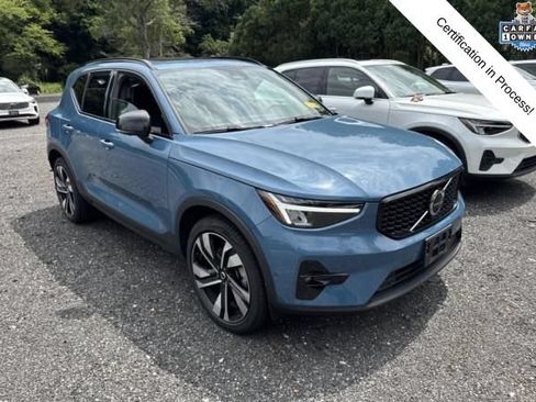 Certified 2024 Volvo XC40 B5 Plus w/ Protection Package Premier AWD/4WD image 1