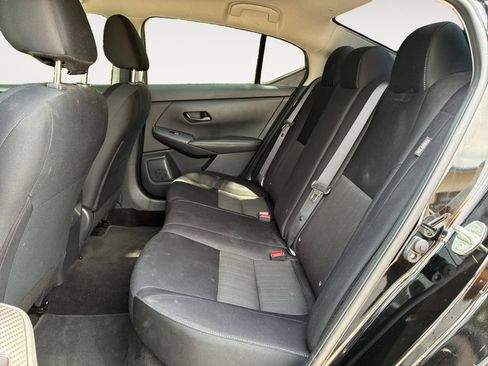 Used 2024 Nissan Sentra SV FWD image 13