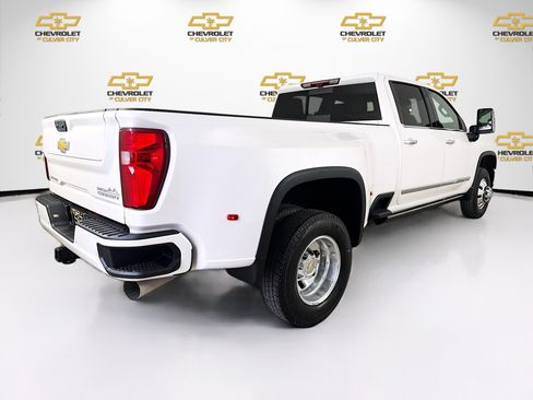 Used 2024 Chevrolet Silverado 3500 High Country w/ High Country Premium Package AWD/4WD image 7