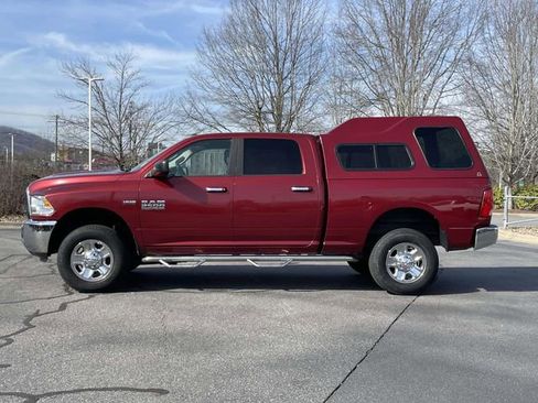 Used 2015 RAM 2500 SLT image 2