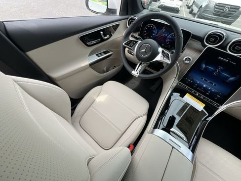 New 2026 Mercedes-Benz GLC 300 4MATIC image 16