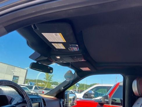 Used 2019 Ford F150 Platinum w/ Equipment Group 701A Luxury AWD/4WD image 20
