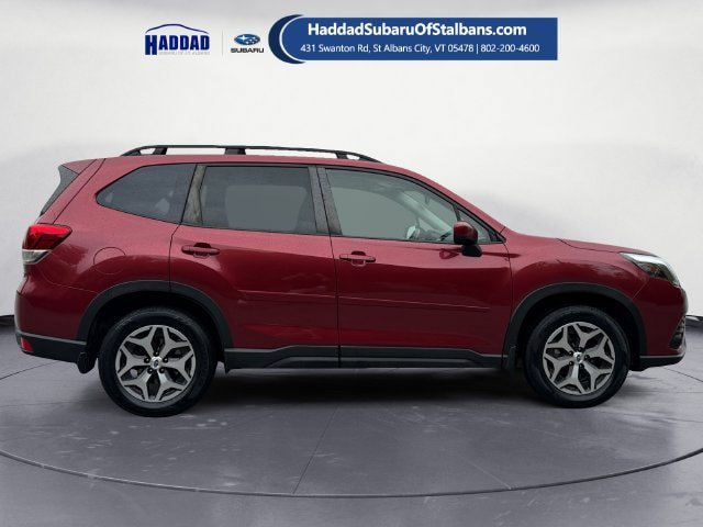 Certified 2023 Subaru Forester Premium AWD/4WD image 6