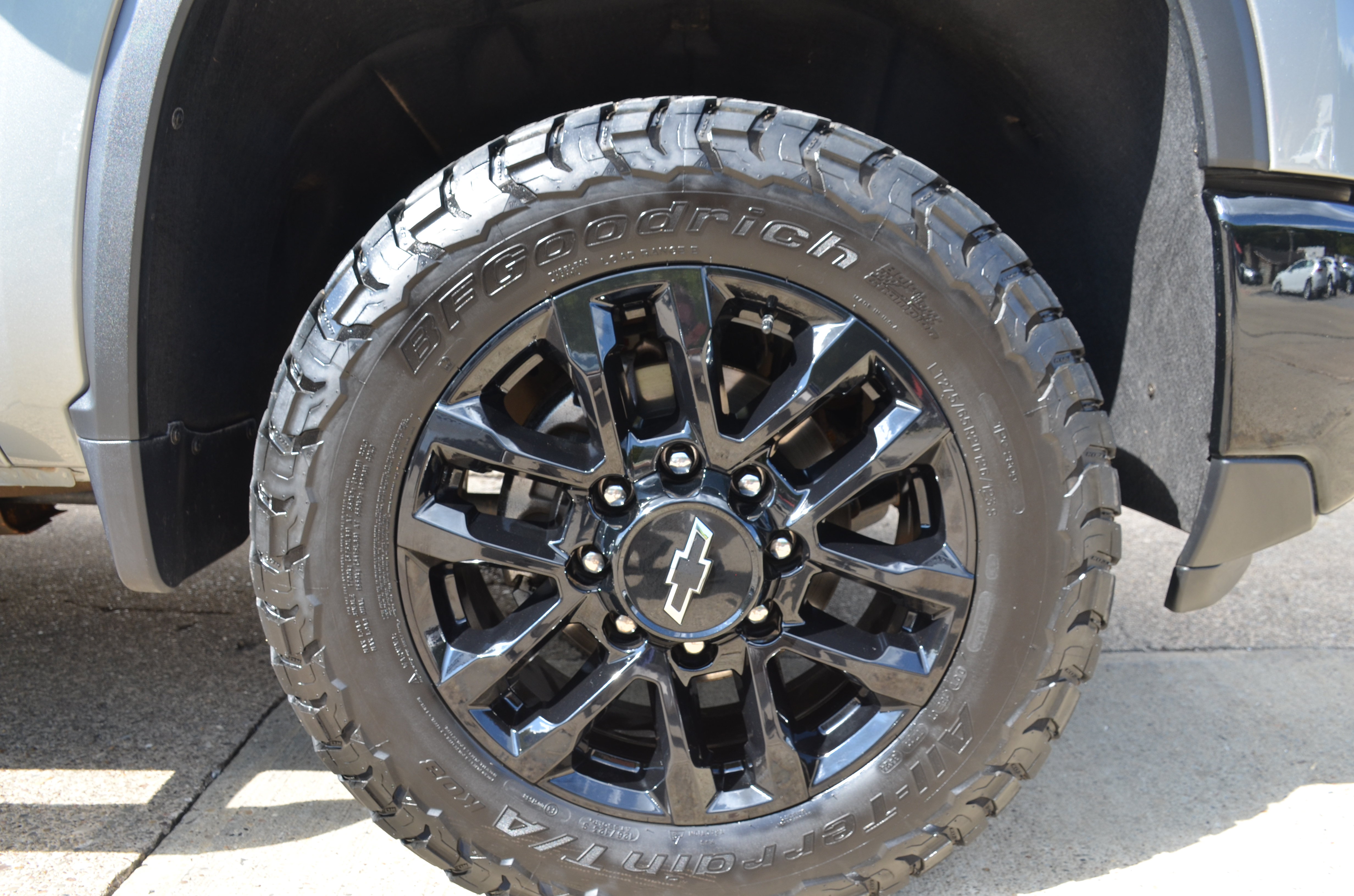 Used 2025 Chevrolet Silverado 2500 LT w/ Trail Boss Package AWD/4WD image 29
