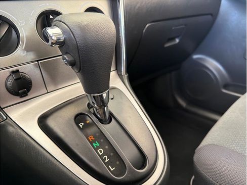 Used 2003 Toyota Matrix image 19