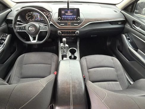 Used 2023 Nissan Altima 2.5 SV FWD image 28
