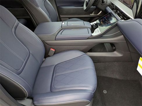 New 2026 INFINITI QX80 4WD image 33