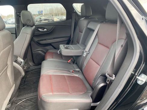 Used 2022 Chevrolet Blazer RS w/ Enhanced Convenience Package image 28