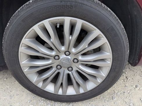 Used 2011 Chrysler 200 Limited FWD image 9