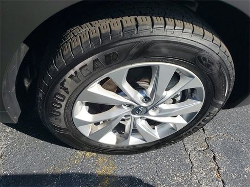 Used 2020 Hyundai Tucson SE w/ Cargo Package image 7