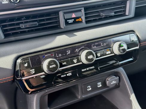 New 2026 Honda Pilot Sport image 15