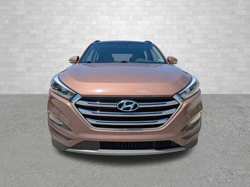 Used 2017 Hyundai Tucson Limited w/ Limited Ultimate Package 03 image 6