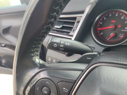 Used 2021 Toyota Camry XSE image 22