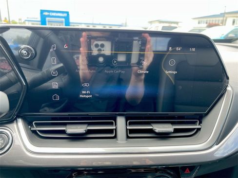 New 2025 Chevrolet Trax ACTIV w/ Driver Confidence Package image 13