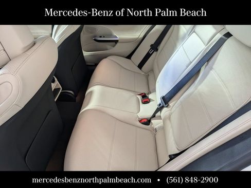 New 2026 Mercedes-Benz C 300 Sedan image 7