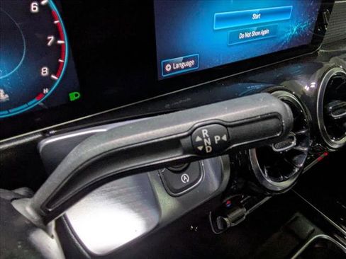 Certified 2022 Mercedes-Benz GLB 250 image 14