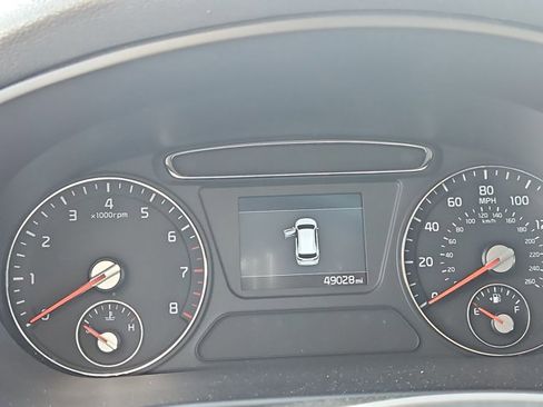 Used 2020 Kia Sorento LX w/ LX I4 Convenience Package image 10