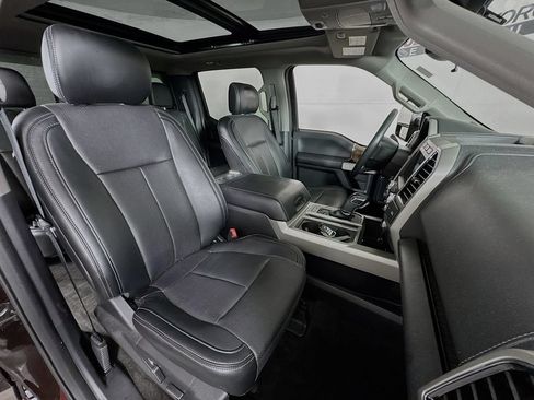Used 2018 Ford F150 Lariat w/ Equipment Group 502A Luxury AWD/4WD image 29