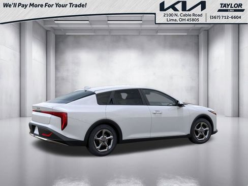 New 2026 Kia K4 LXS image 6