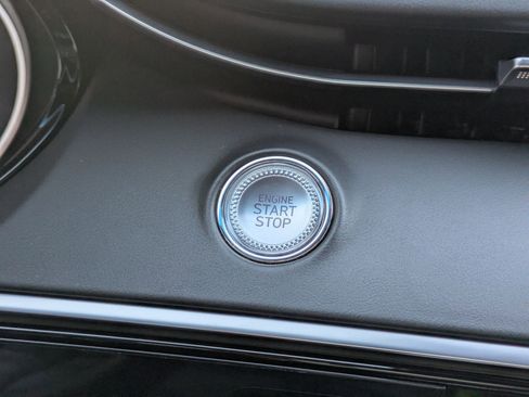 Used 2025 Genesis GV70 3.5T Sport w/ Sport Advanced Package image 19