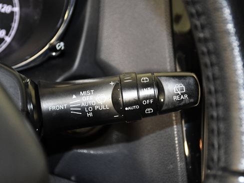 Used 2020 Mitsubishi Outlander Sport SE AWD/4WD image 24