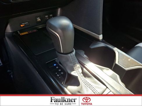 Certified 2025 Toyota Camry SE image 14