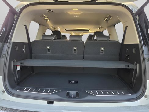 Certified 2025 INFINITI QX80 Sensory w/ Exterior Package AWD/4WD image 20