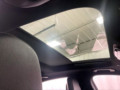 Used 2022 Mercedes-Benz C 300 4MATIC Sedan image 22