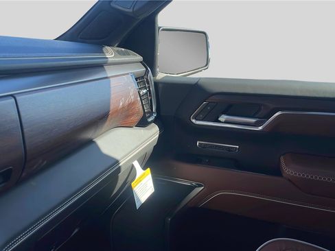 New 2026 GMC Sierra 1500 Denali Ultimate image 10